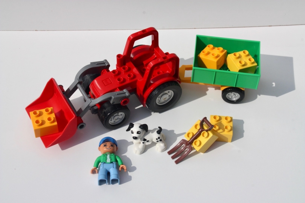 Bild 1 von 5647 - großer Traktor  / (Variante) gebraucht gut - mit OVP