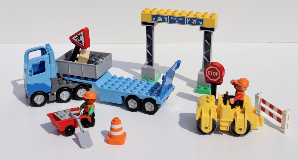 Bild 1 von 5652 - Straßenbau  / (Variante) gebraucht sehr gut - ohne OVP & Bauanleitung